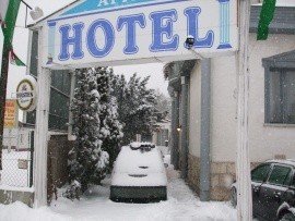 Attila Hotel, Budapest - Téli látkép Attila Hotel, Budapest - Téli látkép