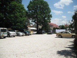 Bajor Panzi� Aparthotel - Kocsiparkol� - B�k, B�kf�rd�