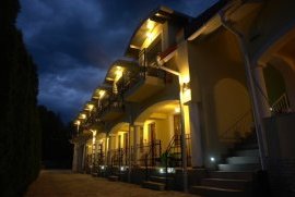 Bajor Panzi� Aparthotel, B�k, B�kf�rd� - A sz�lloda �p�lete este