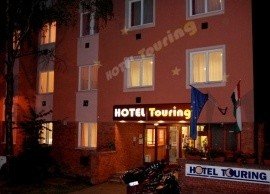 Hotel Touring, Nagykanizsa - A szálloda épülete este Hotel Touring, Nagykanizsa - A szálloda épülete este