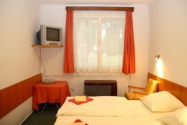 Hotel Touring, Nagykanizsa - Duplaágyas szoba Hotel Touring, Nagykanizsa - Duplaágyas szoba
