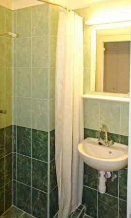 Nagykanizsa - Zuhanyzófülke - Hotel Touring Nagykanizsa - Zuhanyzófülke - Hotel Touring