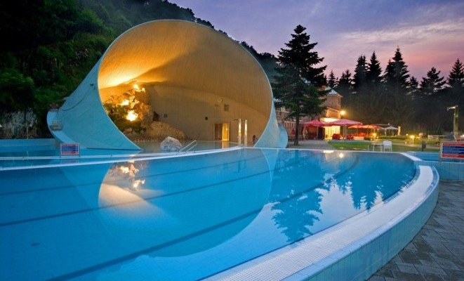 Barlangfürdő - a Hotel Calimbra ajánlásával