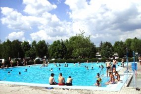 Dombóvár,Gunarasgyógyfürdő - a Családi Vendégház ajánlásával
