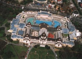 Szechenyi Thermal Bath - a Golden Park Hotel aj�nl�s�val