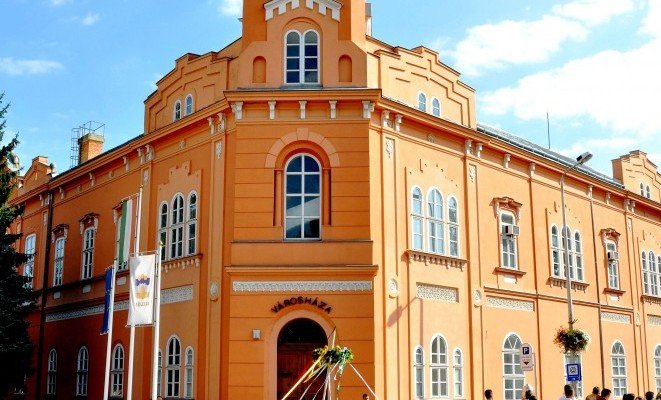 Városháza - a Hotel Castello ajánlásával