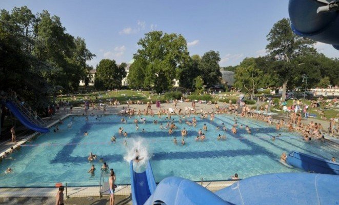 Gyulai Várfürdő - Csúszdás medence - a Hunguest Hotel Erkel ajánlásával