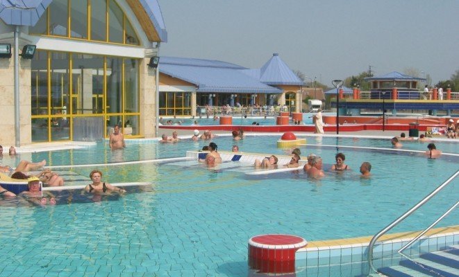Gyógy-és Wellnessfürdő - a Hotel Wolf ajánlásával