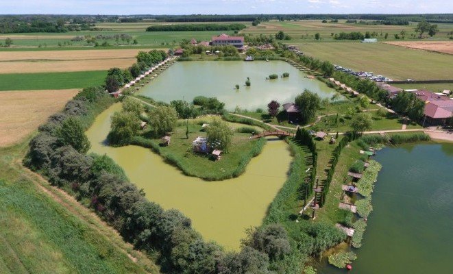 Horgásztó, Sziget - a Nádas Tó Park Hotel ajánlásával