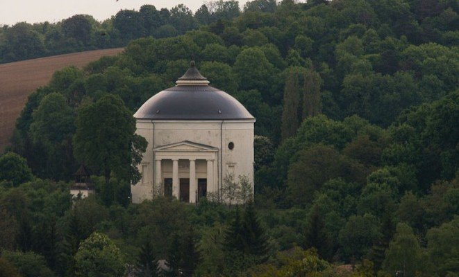 Református körtemplom - a La Contessa ajánlásával
