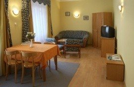 Kikelet Club Hotel - - Miskolc Kikelet Club Hotel - - Miskolc