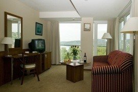 Ramada Hotel and Resort Lake Balaton, Balatonalm�di - Lakoszt�ly (�n�ll� lakr�sz)