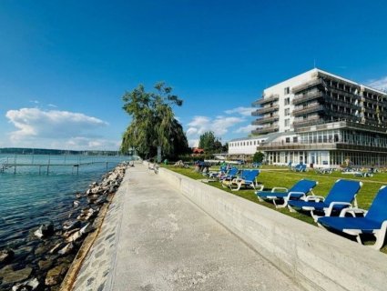 Vil�gos Hotel Balatonvil�gos