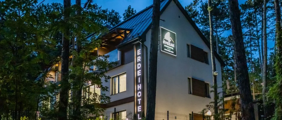 4 vszak Erdeihotel Mtrafred