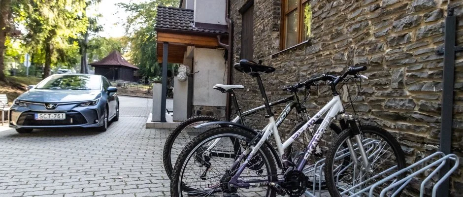 4 vszak Hegyihotel Mtrahza