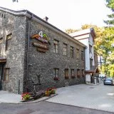4 Évszak Hegyihotel