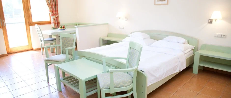 Abbzia Country Club Nemesnp