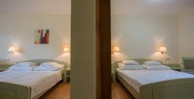 Két ünnep között