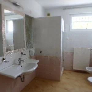  Kehidakustány - Augusztus 20. (min. 2 éj)