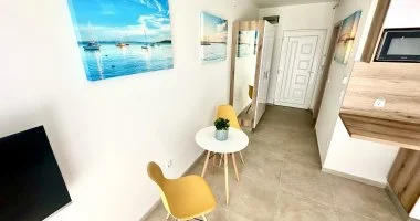 M�jus 1. (min. 2 �j)