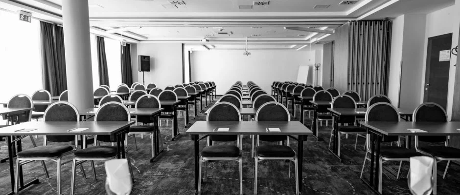Airport Hotel Budapest Vecss