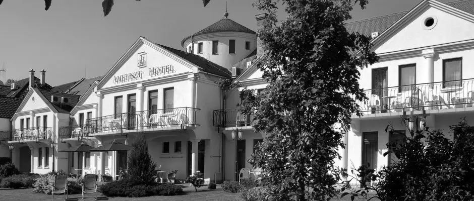 Ametiszt Hotel Harkny