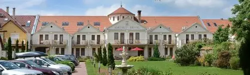 Ametiszt Hotel