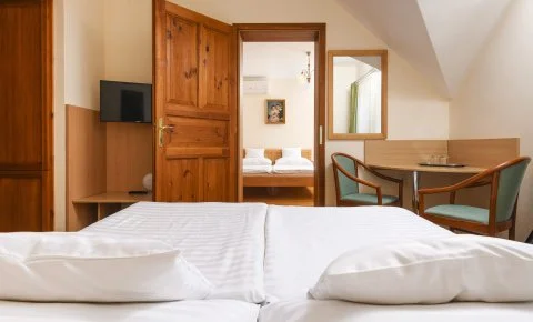 Ametiszt Hotel Harkány - Két ünnep között