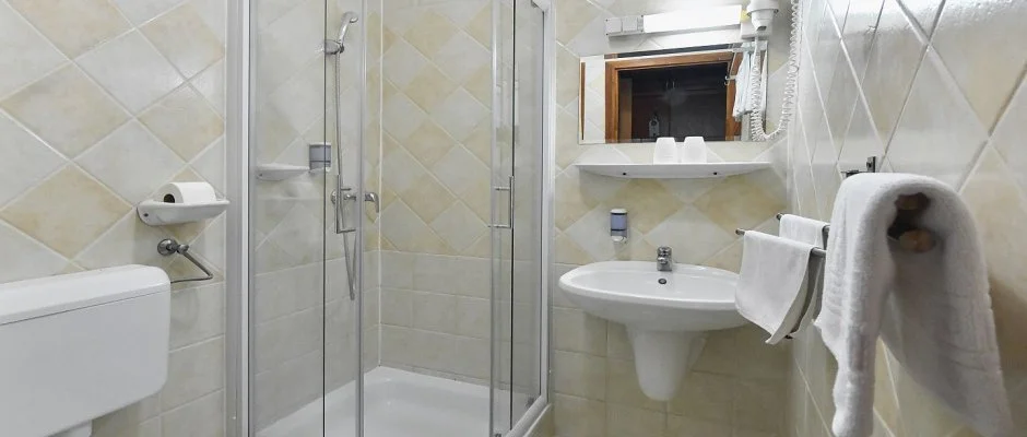 Ametiszt Hotel Harkny