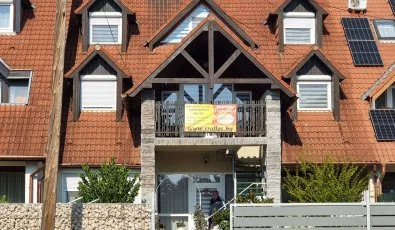 Andrea & Mnika Apartman 2 Harkny