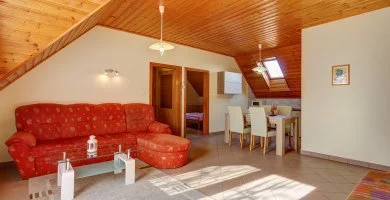 Október 23. (min. 2 éj)