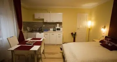 Szilveszter (min. 3 j)