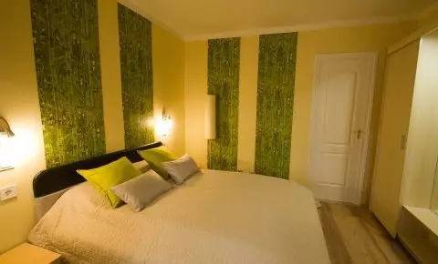 Angyal Apartman Cserkeszőlő - Október 23.