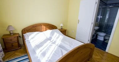 Okt�ber 23. (min. 2 �j)