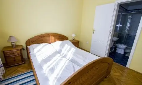 Anna Vendégház Hajdúszoboszló - Október 23.