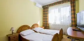 Anna Vend�gh�z - Napi �rak