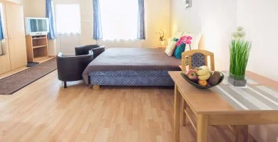 H�sv�t (min. 3 �j)