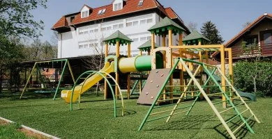 Napi �rak f�lpanzi�s ell�t�ssal (1 �jt�l)