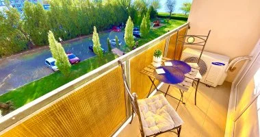 Augusztus 20. (min. 5 �j)