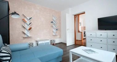 Szilveszter (min. 2 �j)