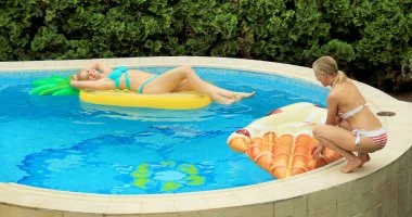 Augusztus 20. (min. 2 �j)