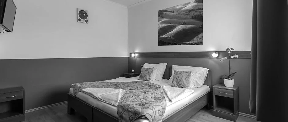 Aranypatk� Panzi� Gy�r�jbar�t