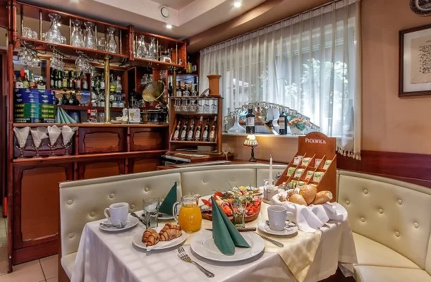 Aranypatkó Panzió Győrújbarát Aranypatkó Panzió Győrújbarát