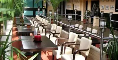 Október 23. (min. 3 éj)