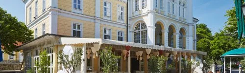 Astoria Hotel �s �tterem Balatonf�red