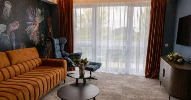 Kedvezm�nyes �r f�lpanzi�s ell�t�ssal (min. 4 �j)