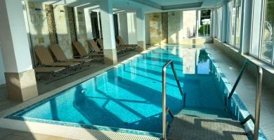 Aurora Karcsony (min. 3 j)