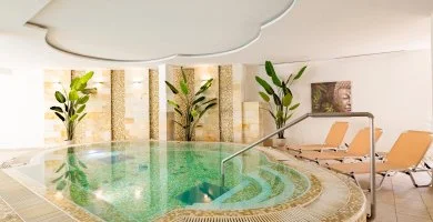 - Egy éjszakás ajánlat félpanzióval