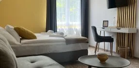 Aventurin House - Legjobb �r �nell�t�ssal