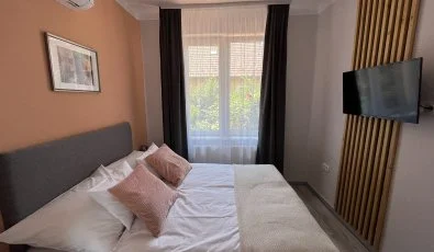 Aventurin House Révfülöp